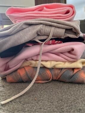 Womens Size Medium Bundle